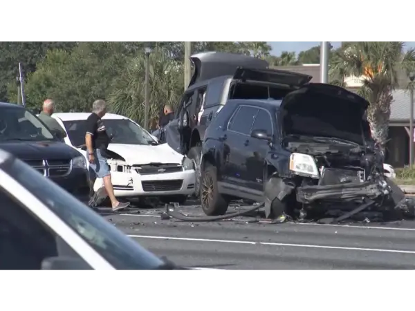 2025 Ford Bronco Şanzıman Takozu Arızası: Arazide Devrilmeye Yakın Kıvılcımlar Toplum Alarmına Yol Açıyor